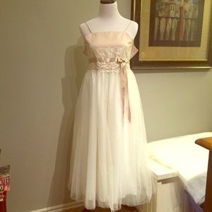 David’s Bridal Ivory Flower Girl Dress Size 8